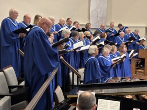 St. Mark’s United Methodist Church in Murfreesboro, Tennessee, is celebrating a significant improvement to its choir loft, enhancing safety and accessibility for its 47-member chancel choir. The choir, a vital part of the church’s worship services, now enjoys new theater-style seating that provides greater comfort and security, especially for its older members. A $10,000 grant from ENCORE Ministry Foundation helped fund the project.